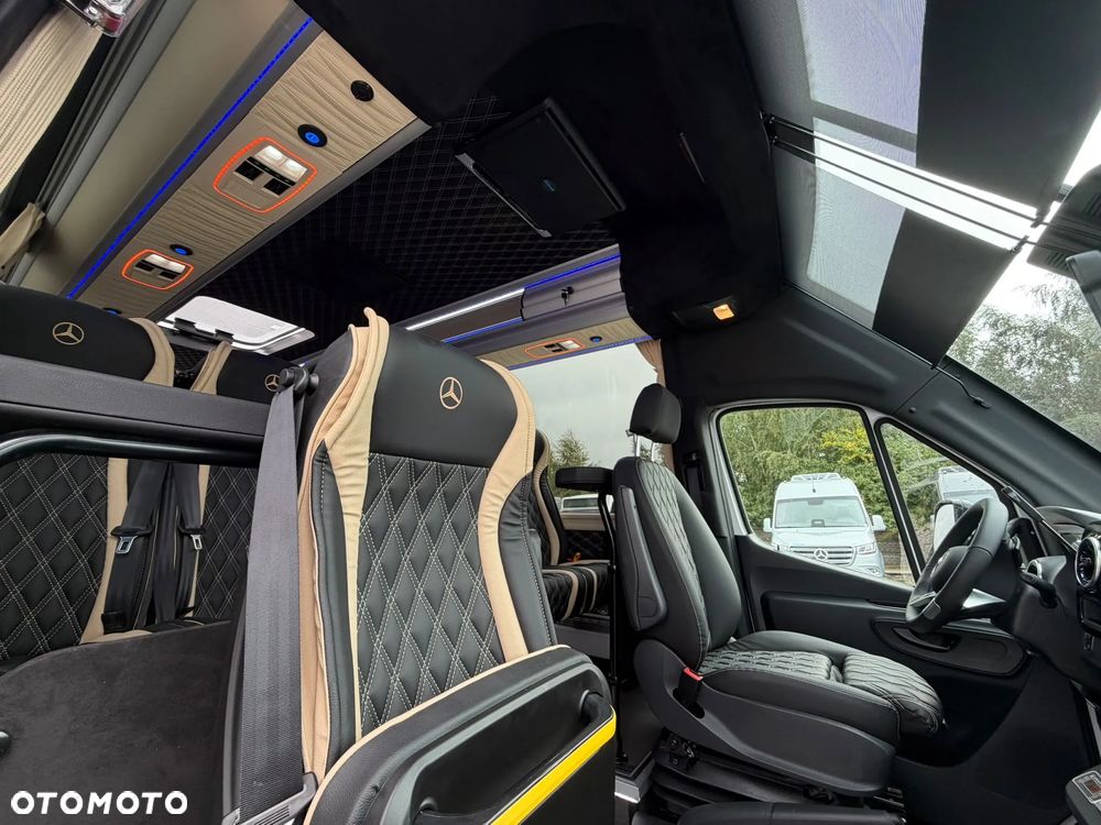 Mercedes-Benz Sprinter 519 - 18