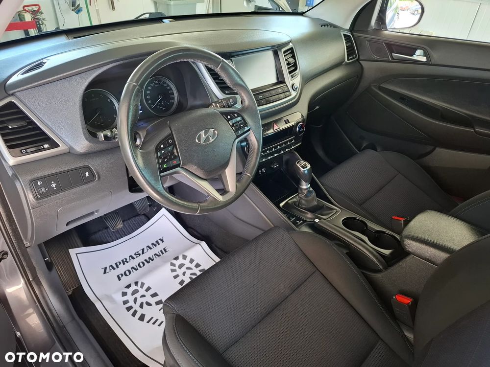 Hyundai Tucson blue 1.6 GDi 2WD Navi - 13