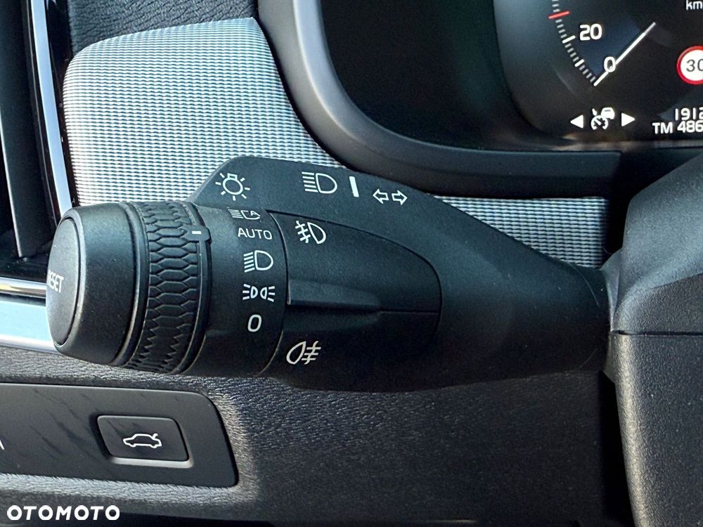 Volvo V90 D5 AWD Geartronic Inscription - 20