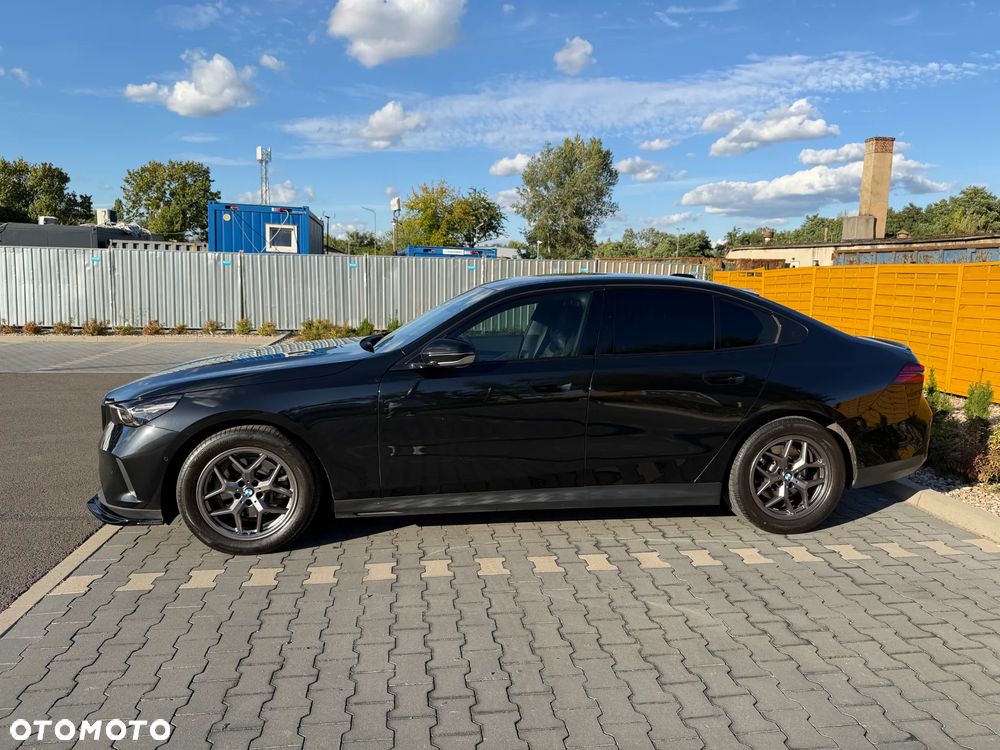 BMW Seria 5 520d mHEV - 3