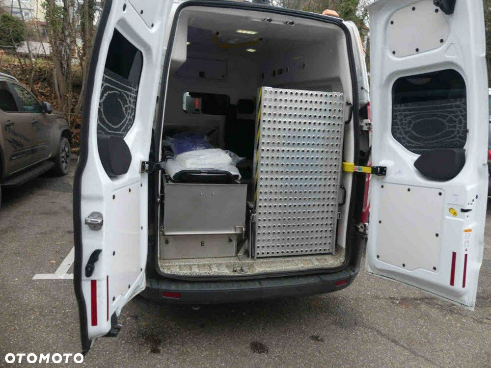 Ford Transit Custom - 22