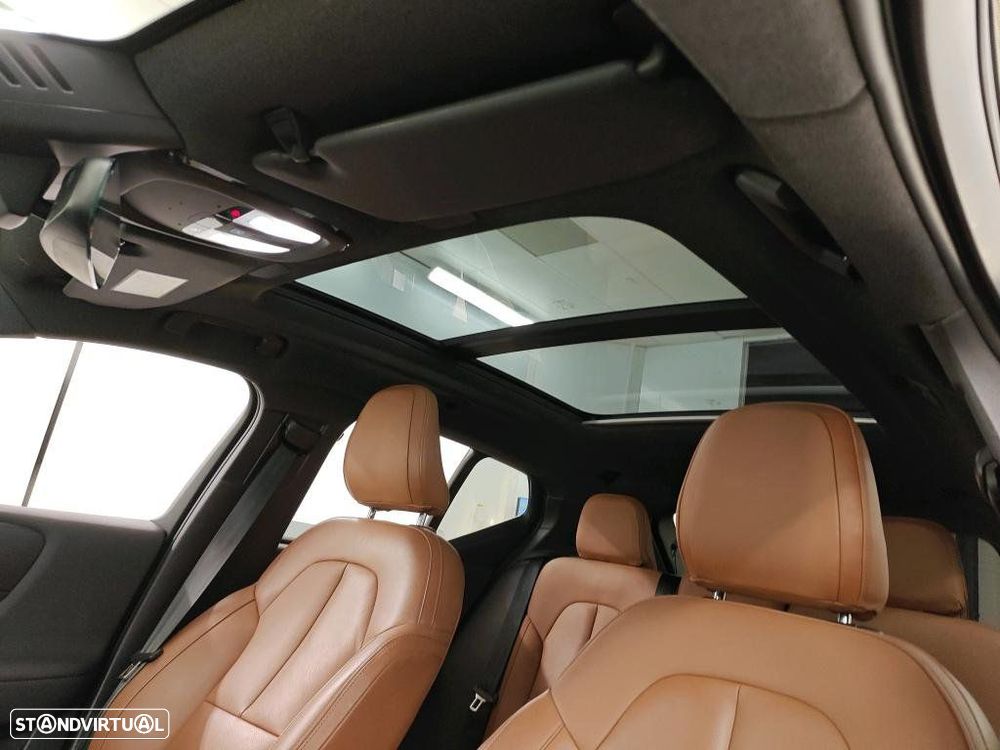 Volvo XC 40 Recharge 78 kWh Twin Motor Ultimate - 11