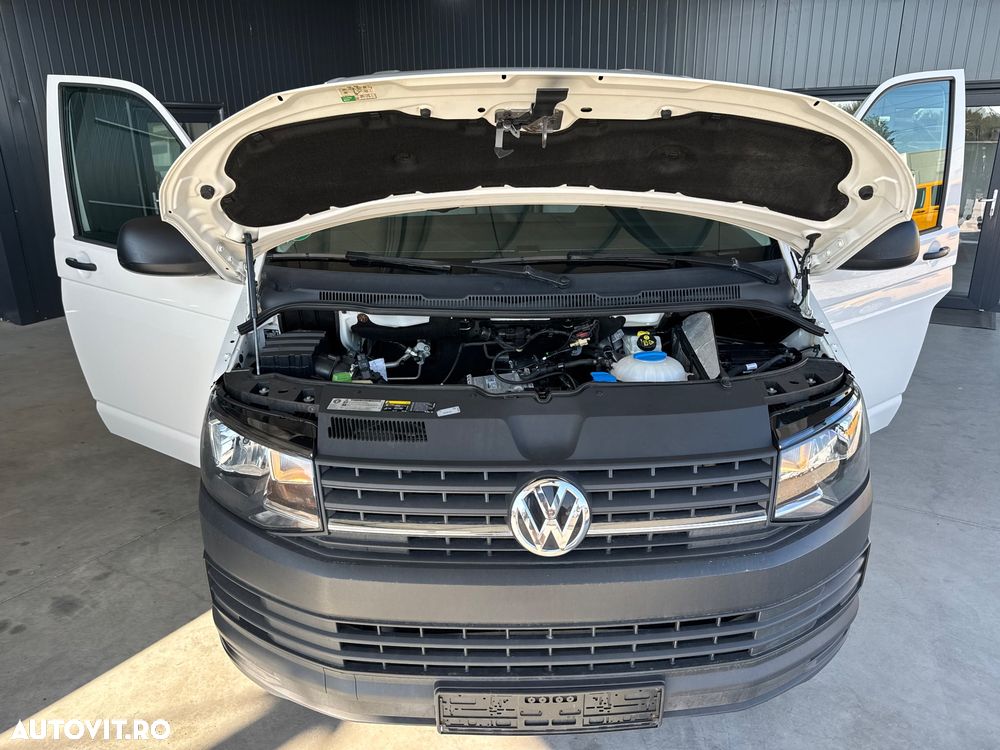 Volkswagen Transporter - 18