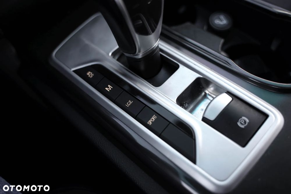 Maserati Ghibli - 30