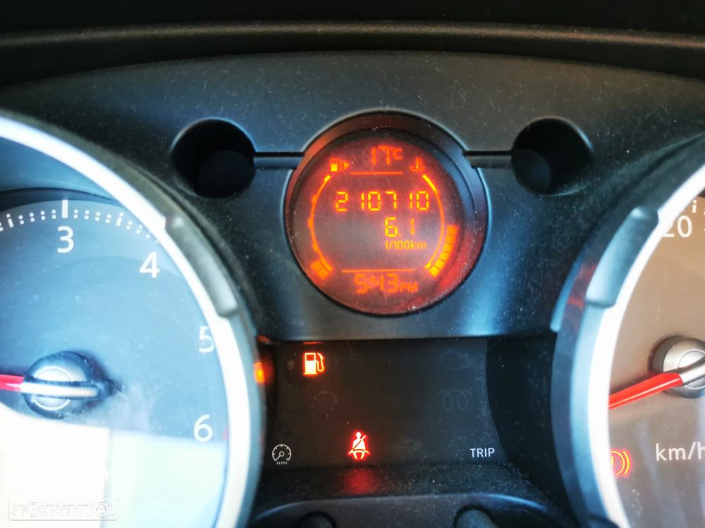 Nissan Qashqai 1.5 dCi Tekna Premium 18 - 11