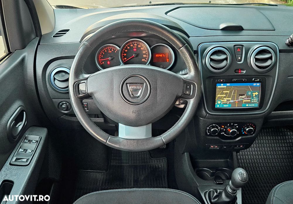 Dacia Lodgy 1.5 dCi Stepway - 22