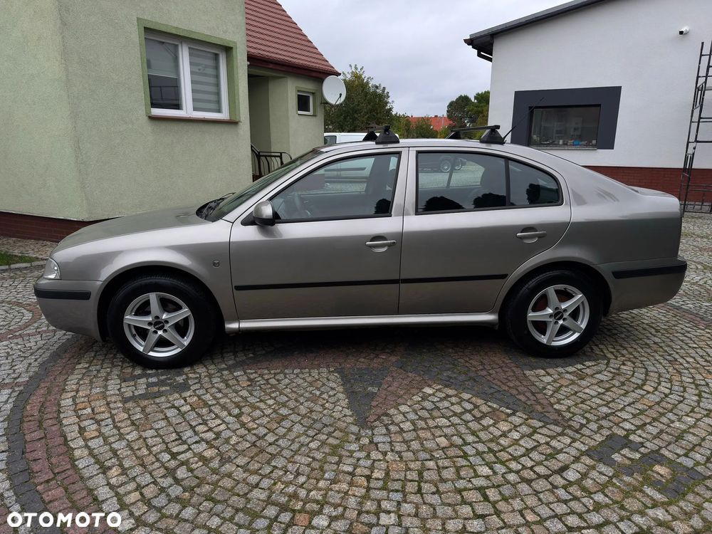 Skoda Octavia - 5