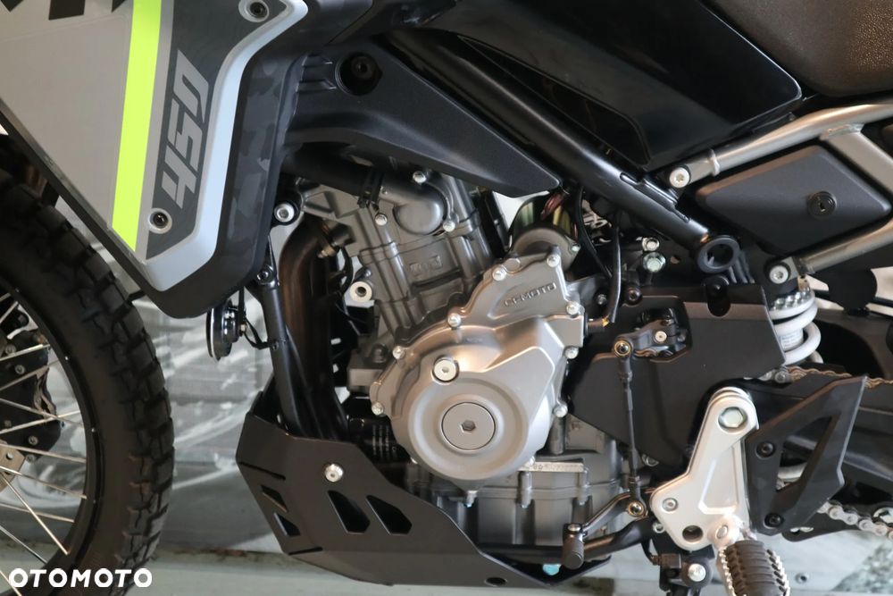 CFMoto 450MT - 8