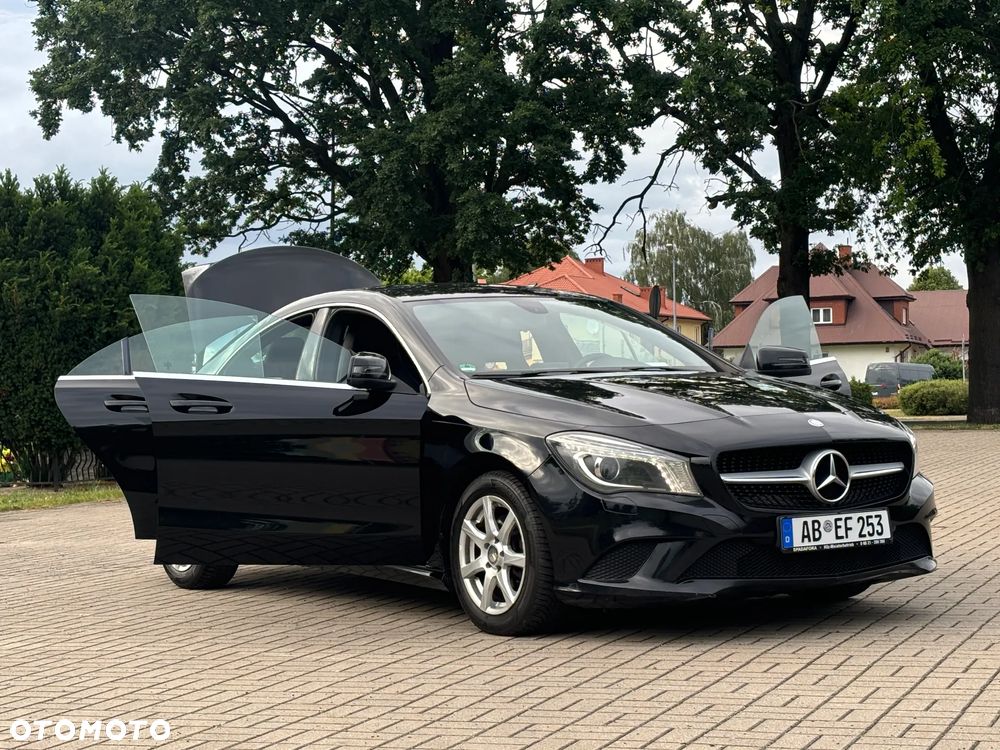 Mercedes-Benz CLA 180 StreetStyle - 12