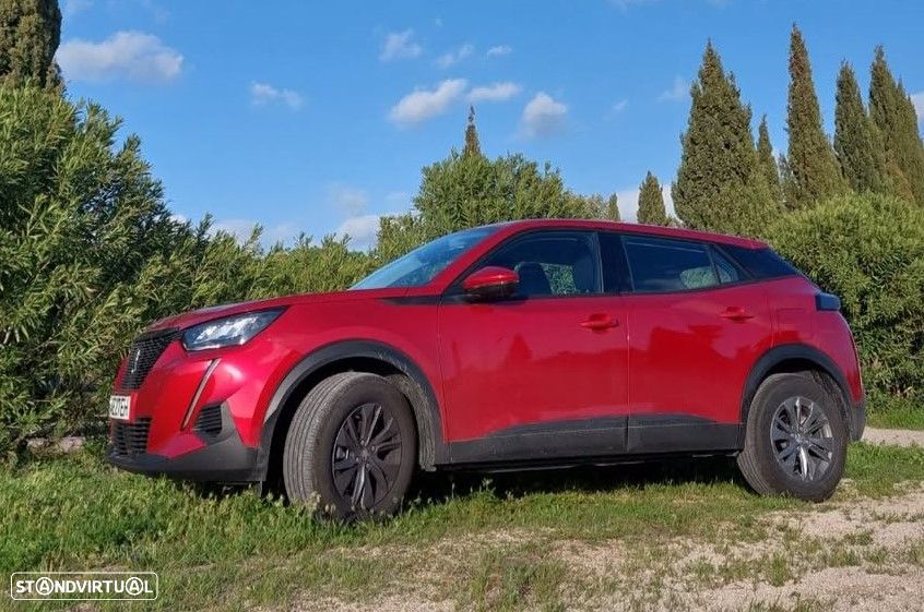 Peugeot 2008 1.2 PureTech Allure Pack EAT8 - 4