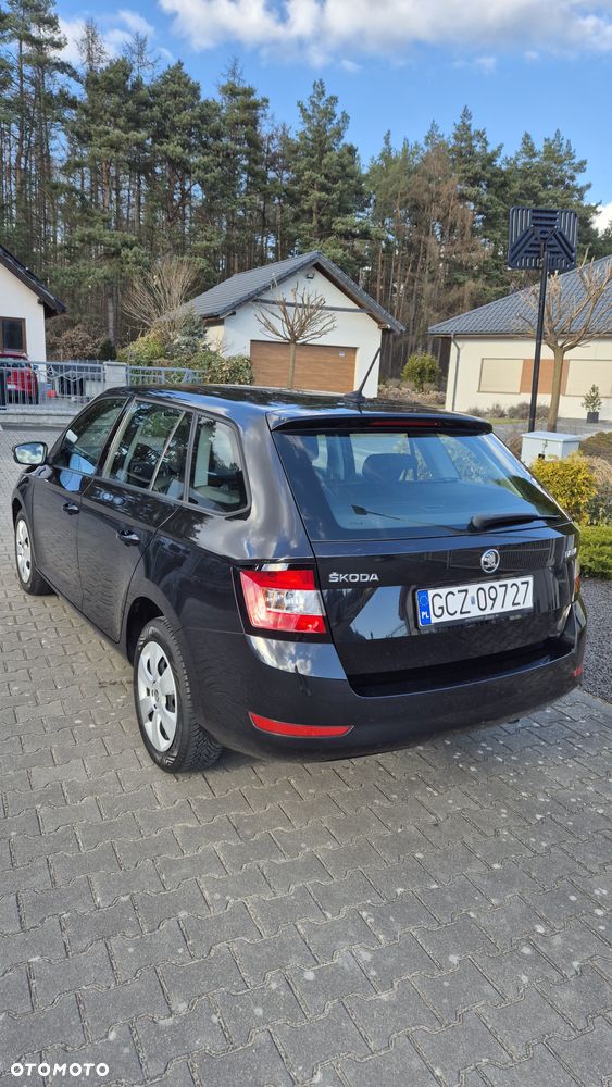 Skoda Fabia 1.0 MPI Soleil - 7