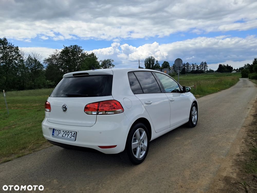 Volkswagen Golf 1.6 Highline - 4