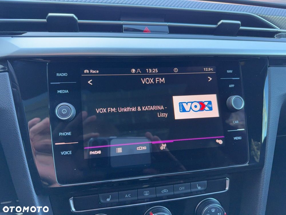 Volkswagen Arteon Shooting Brake 2.0 TSI 4Motion R DSG - 23