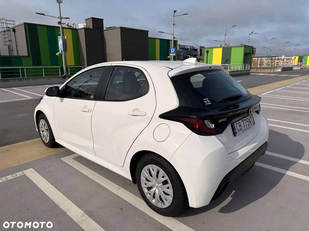 Toyota Yaris 1.5 Comfort - 10