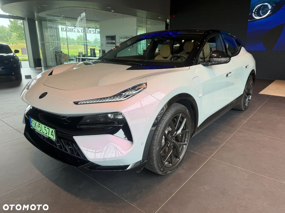 Lotus Eletre - 1