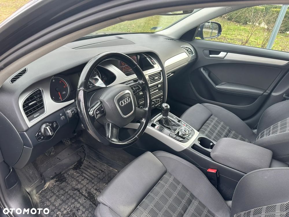 Audi A4 Avant 2.0 TDI 120g DPF Attraction - 13
