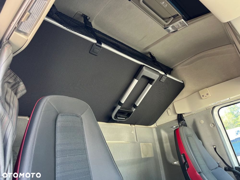 Volvo FH 500 2 ZBIORNIKI/2 ŁÓŻKA/KLIMA POSTOJOWA - 27