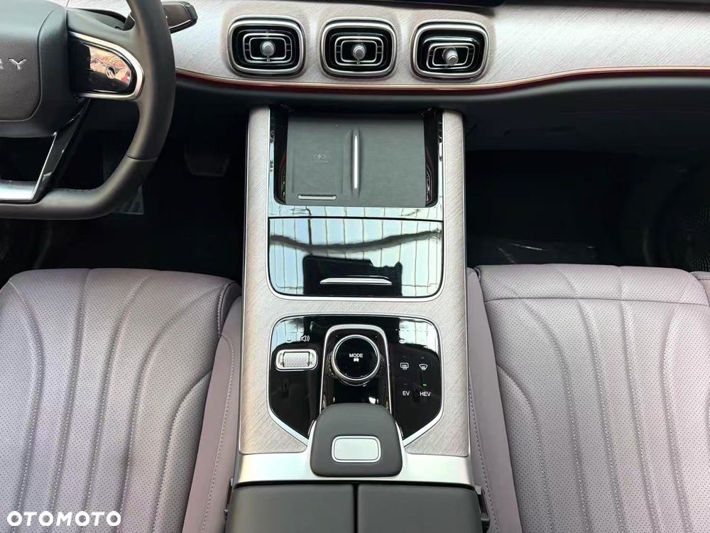 Chery Tiggo 9 - 12