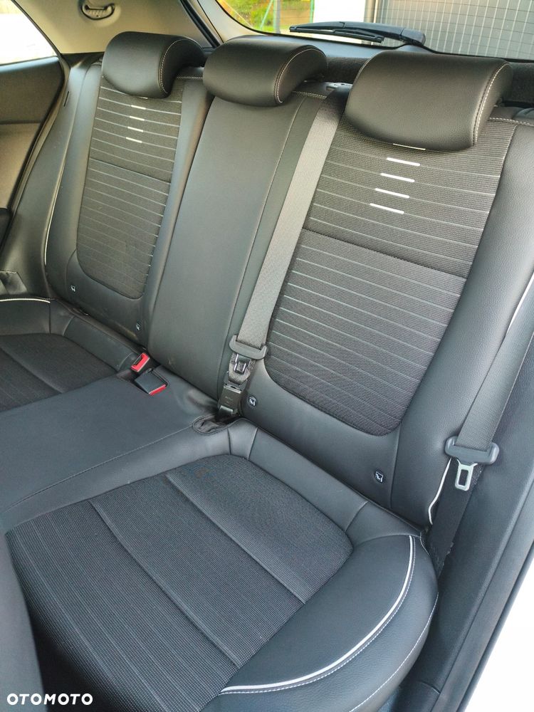 Kia Rio 1.0 T-GDI GT-Line DCT - 17