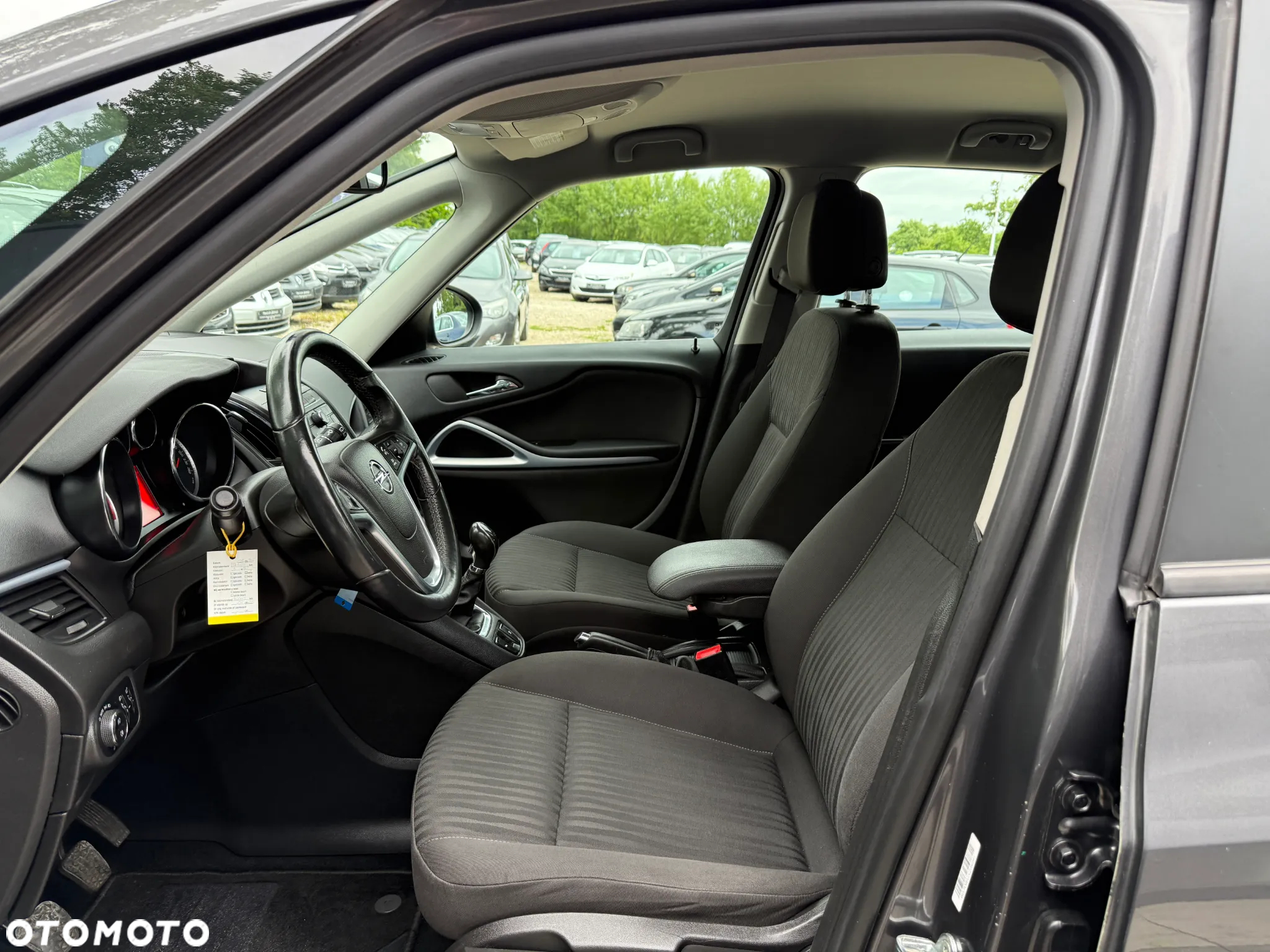 Opel Zafira 1.4 T Cosmo - 24