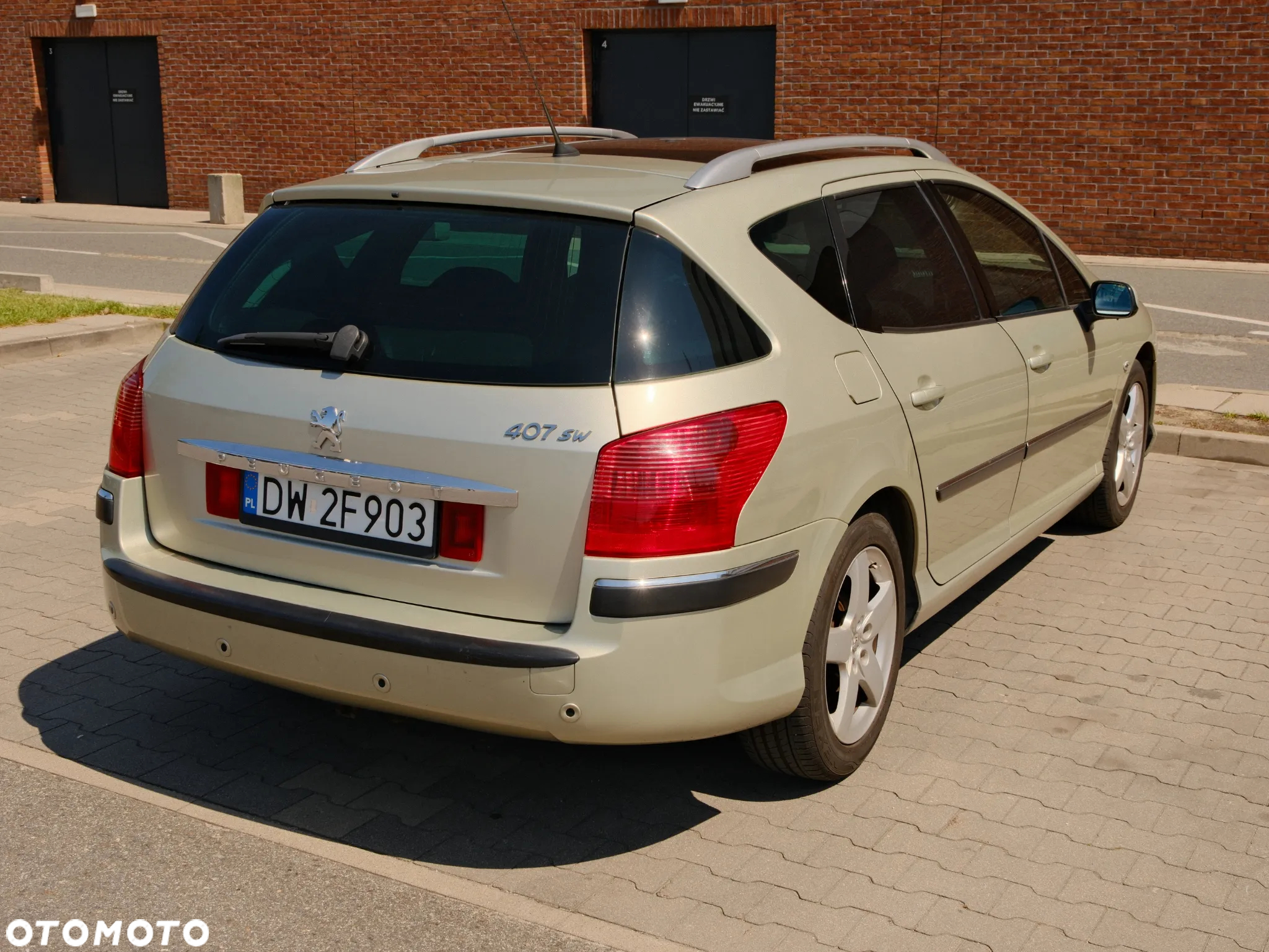 Peugeot 407 2.0 HDI ST Komfort EU3 - 12