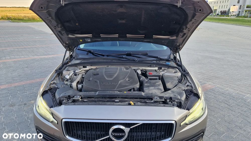 Volvo V60 D3 Momentum Pro - 17