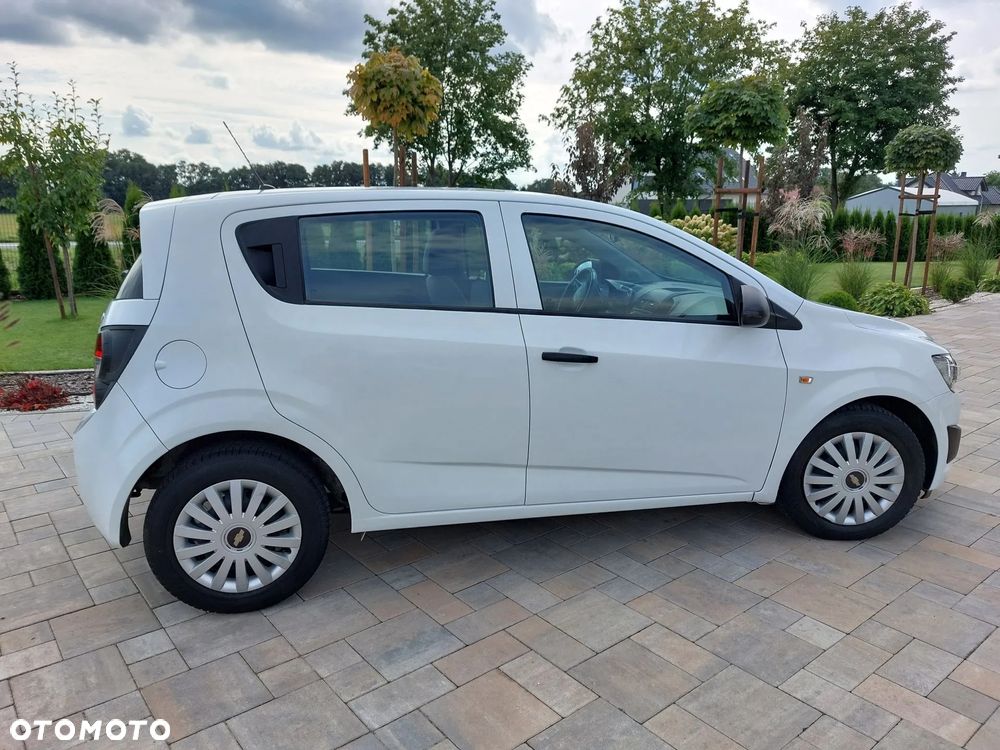 Opel Corsa 1.4 16V Satellite - 20