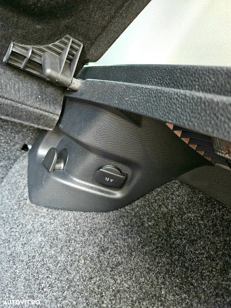 Volkswagen Golf 1.4 TSI Team - 16