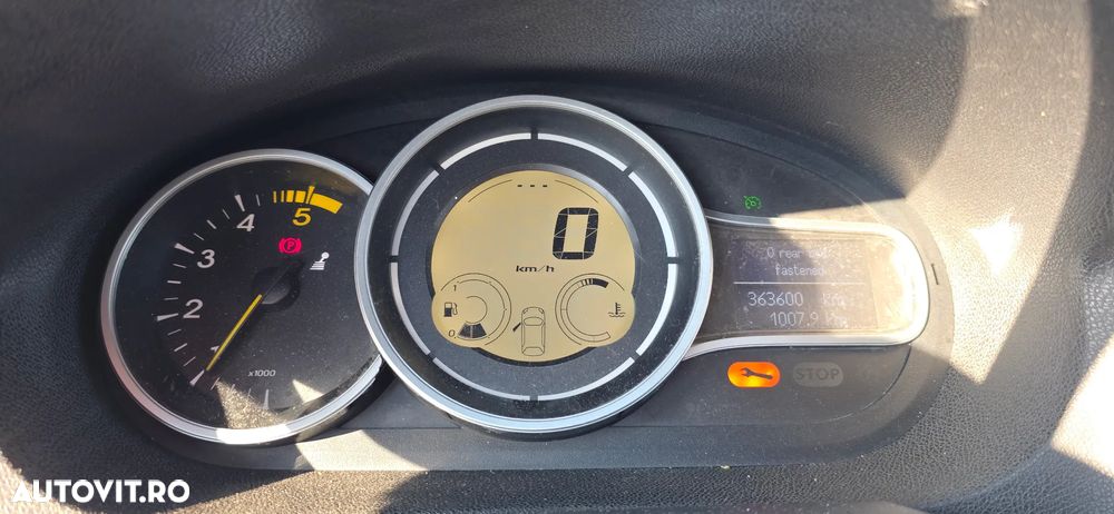 Renault Megane 1.5 dCi Expression - 7