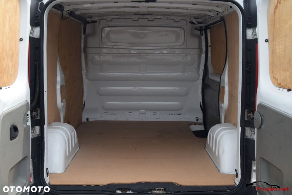 Opel Vivaro - 13