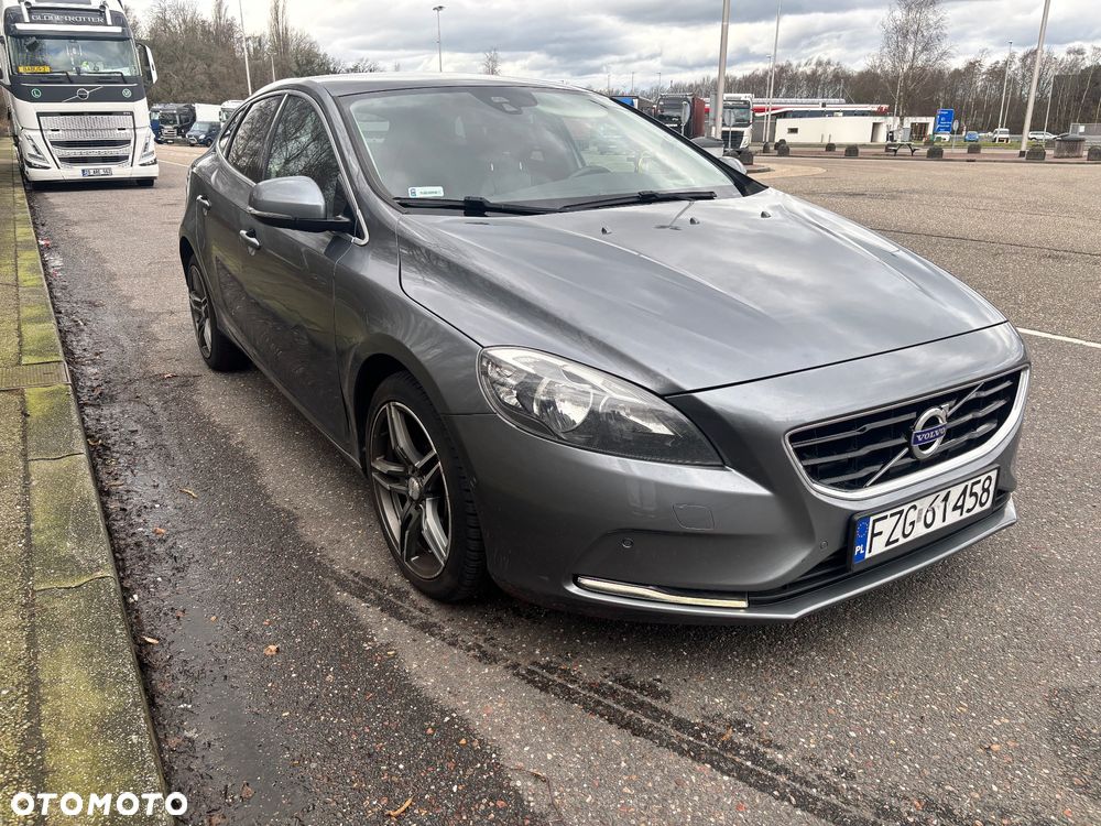 Volvo V40 D4 Drive-E Momentum - 5
