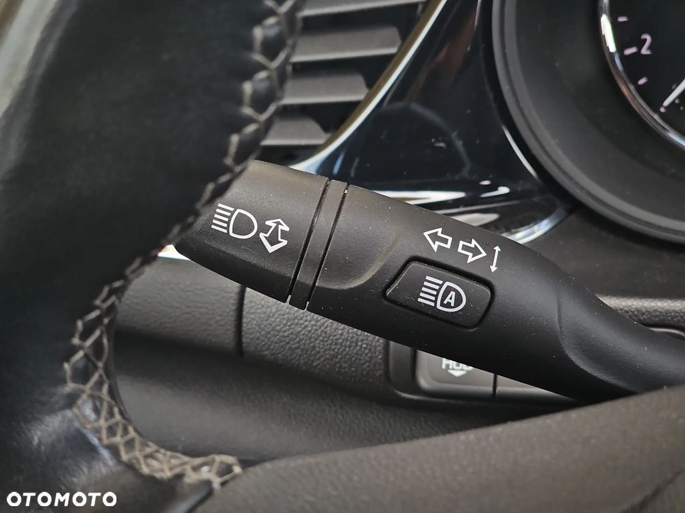 Opel Insignia 2.0 CDTI Elegance S&S - 19