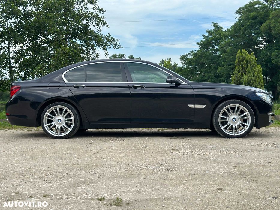 BMW Seria 7 740d xDrive - 4