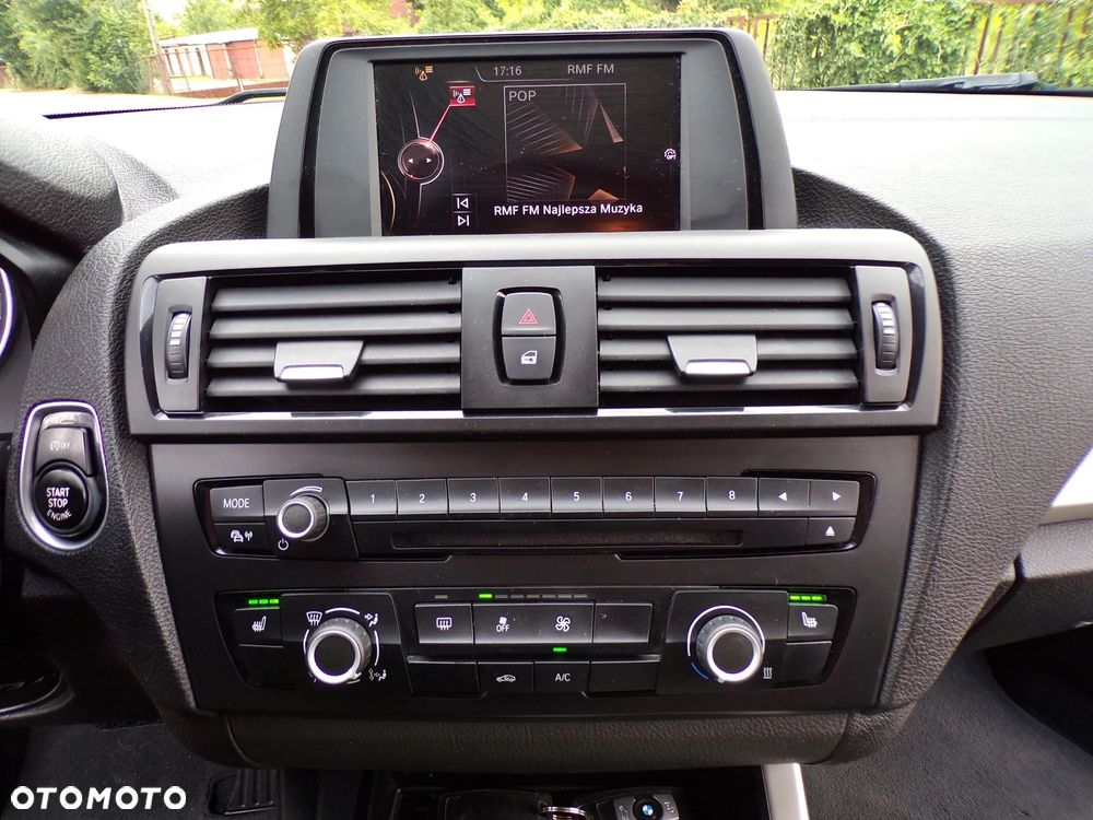 BMW Seria 1 116i - 21