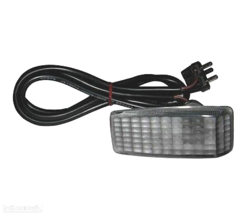 PISCAS LATERAIS MERCEDES ESCURECIDO - 4