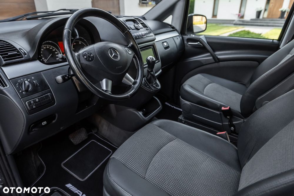 Mercedes-Benz Viano - 17