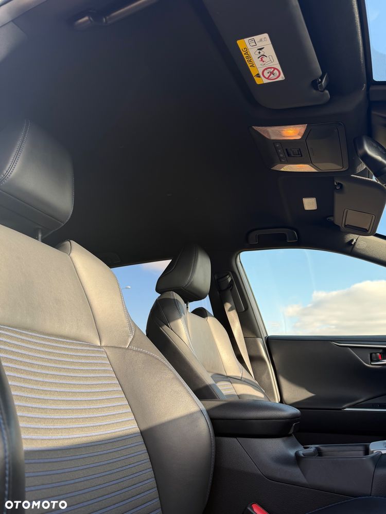 Toyota RAV4 2.5 Hybrid Selection 4x4 - 30