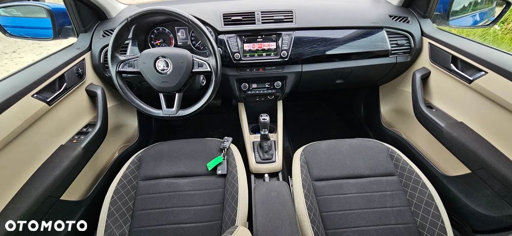 Skoda Fabia - 12