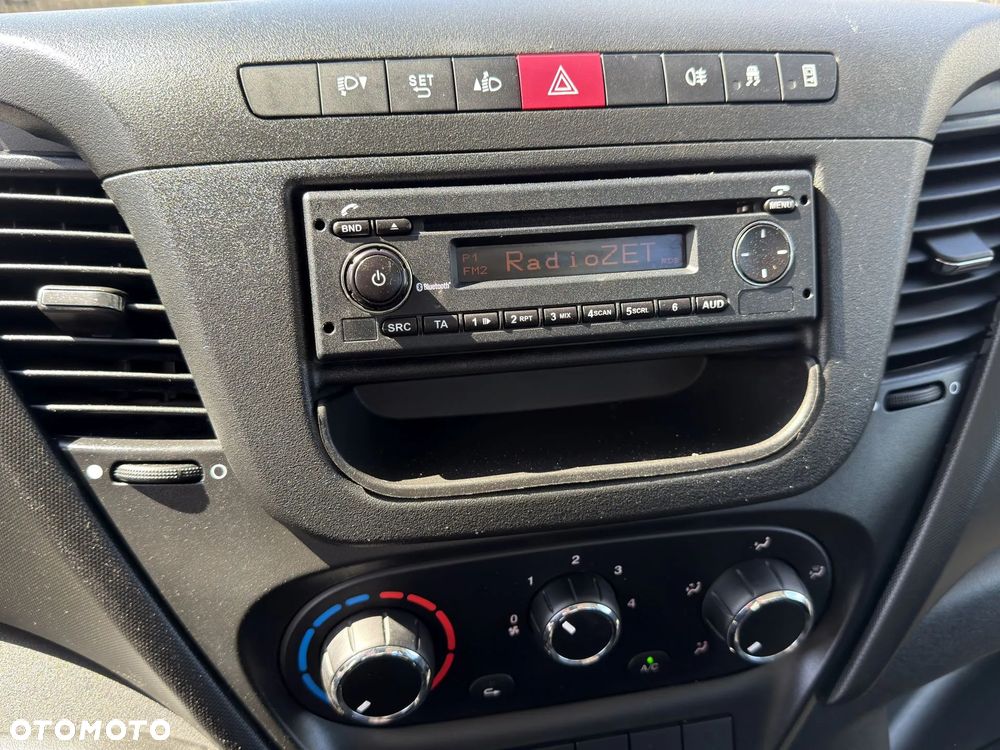 Iveco 35C14 - 23