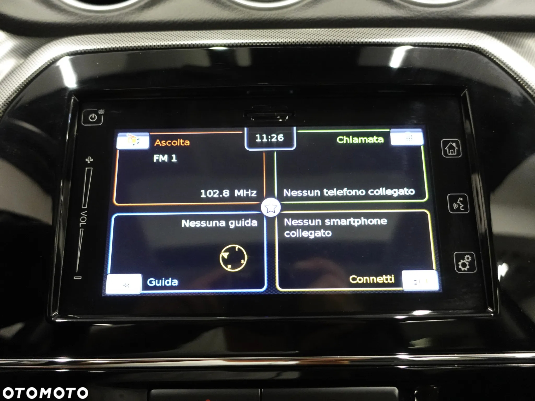 Suzuki Vitara 1.5 DualJet Hybrid Premium Plus 4WD AGS - 34