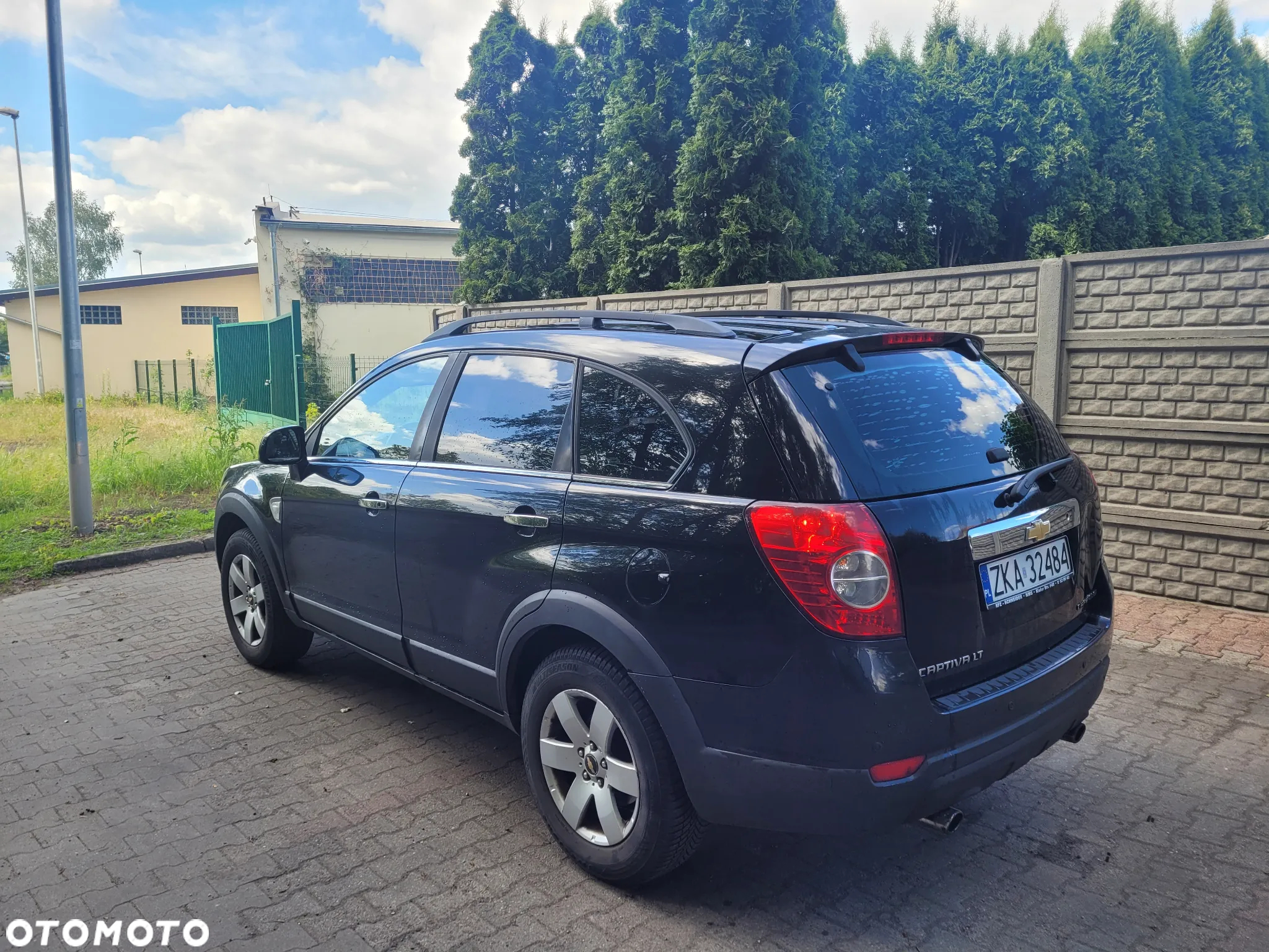 Chevrolet Captiva 2.0 4WD 5 Sitzer LT Exclusive - 3