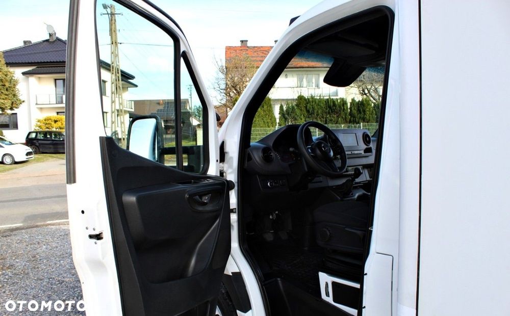 Mercedes-Benz Sprinter 516 CDI - 10