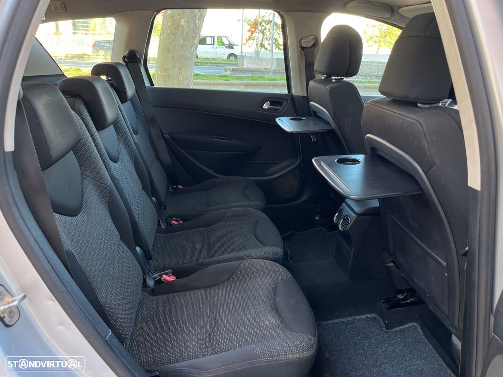 Peugeot 308 SW 1.6 HDi Executive CVM6 - 16