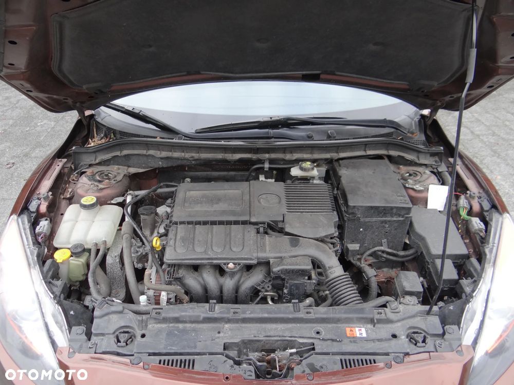 Mazda 3 1.6 Sport Exclusive - 17