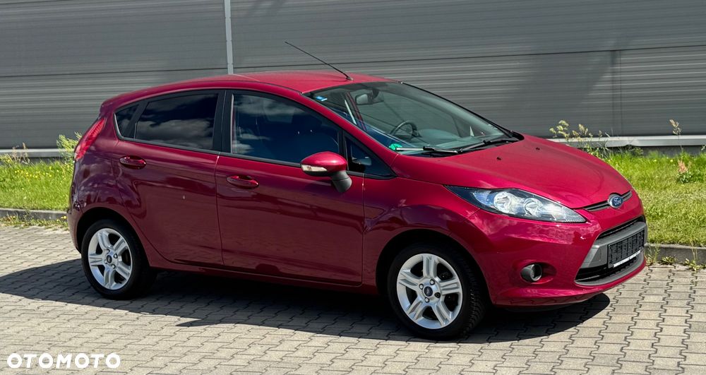 Ford Fiesta 1.25 Celebration - 7