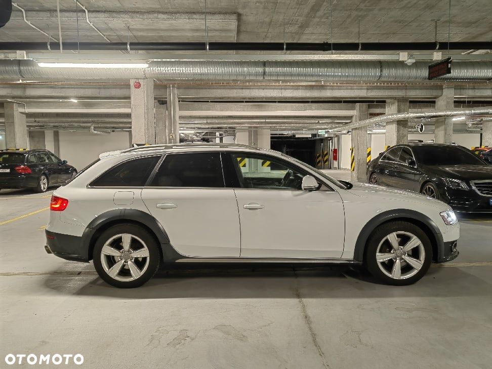 Audi A4 Allroad 2.0 TFSI Quattro S tronic - 2