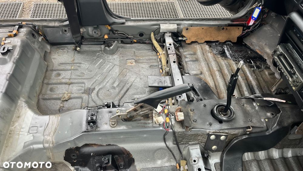 Mazda 323 1.7 D LX - 20