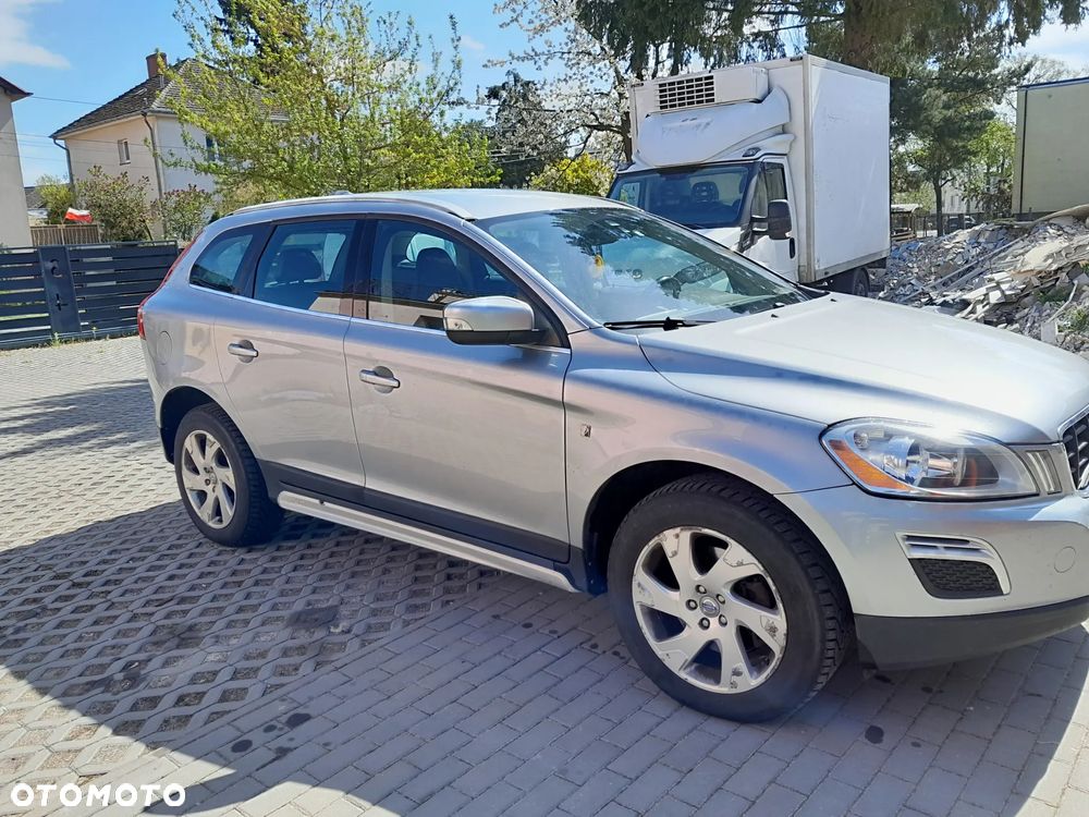 Volvo XC 60 D4 Ocean Race - 4