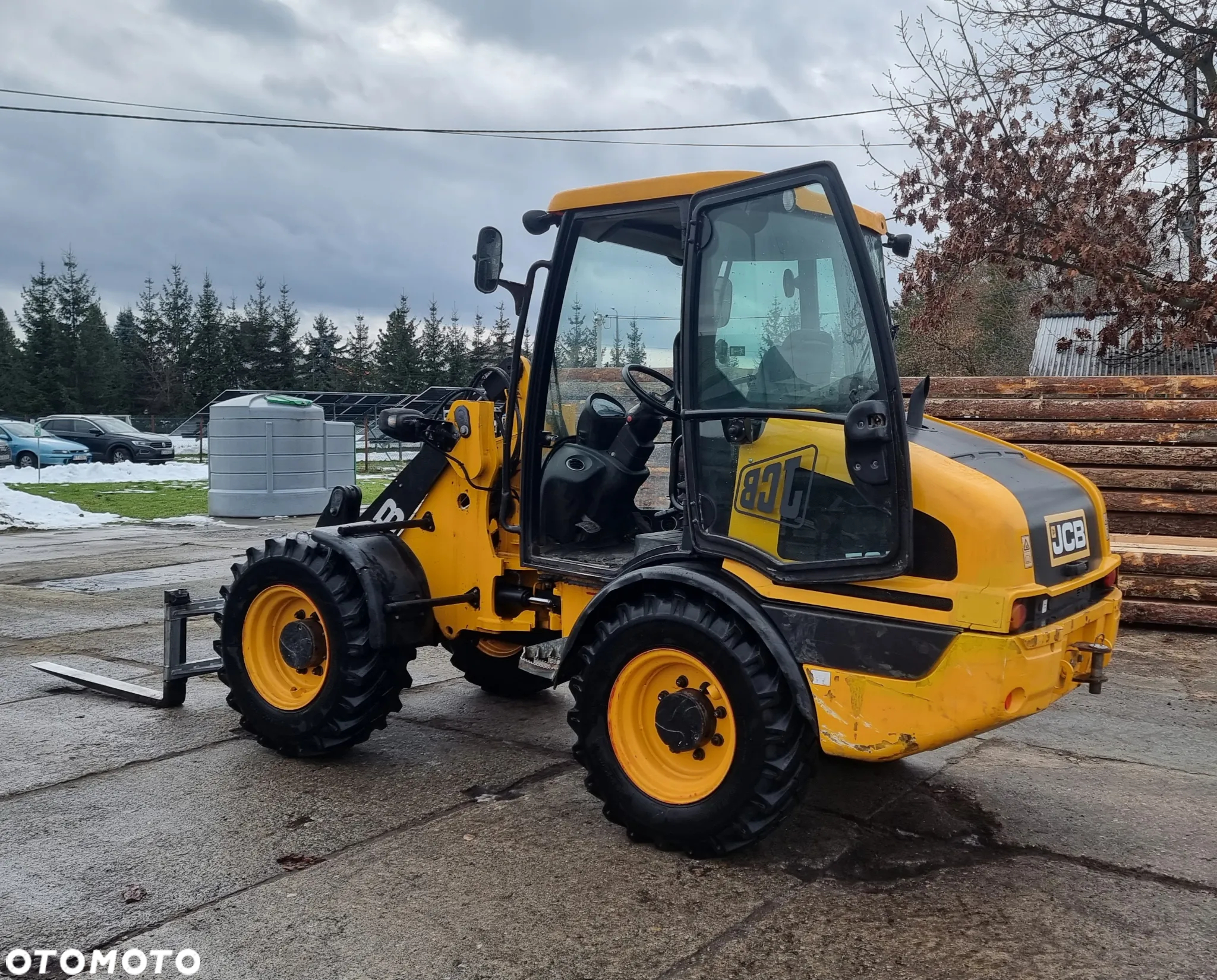 JCB 407 T4 - 2