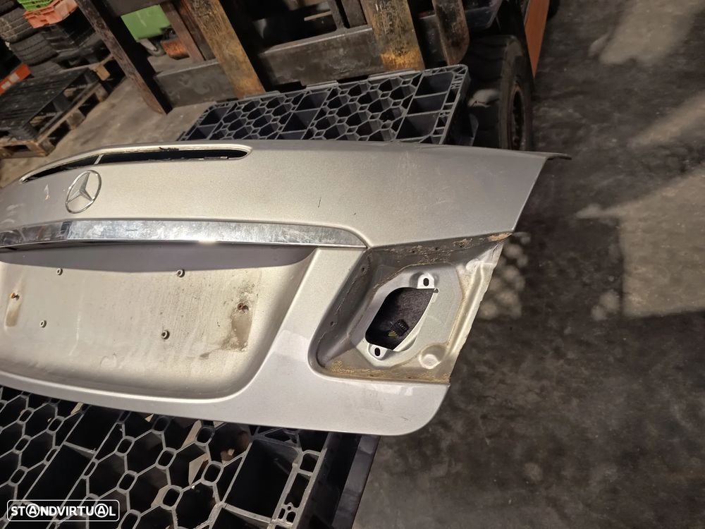 Tampa Mala Mercdes E Coupe ano 2012 - 1